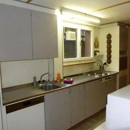 Sleeps 9 Wifi Grindelwald